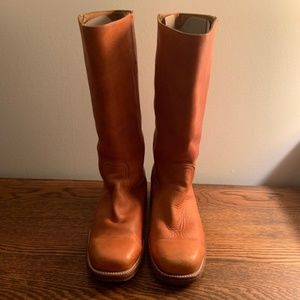 FRYE Campus boots, pull on, cognac, size 7.5